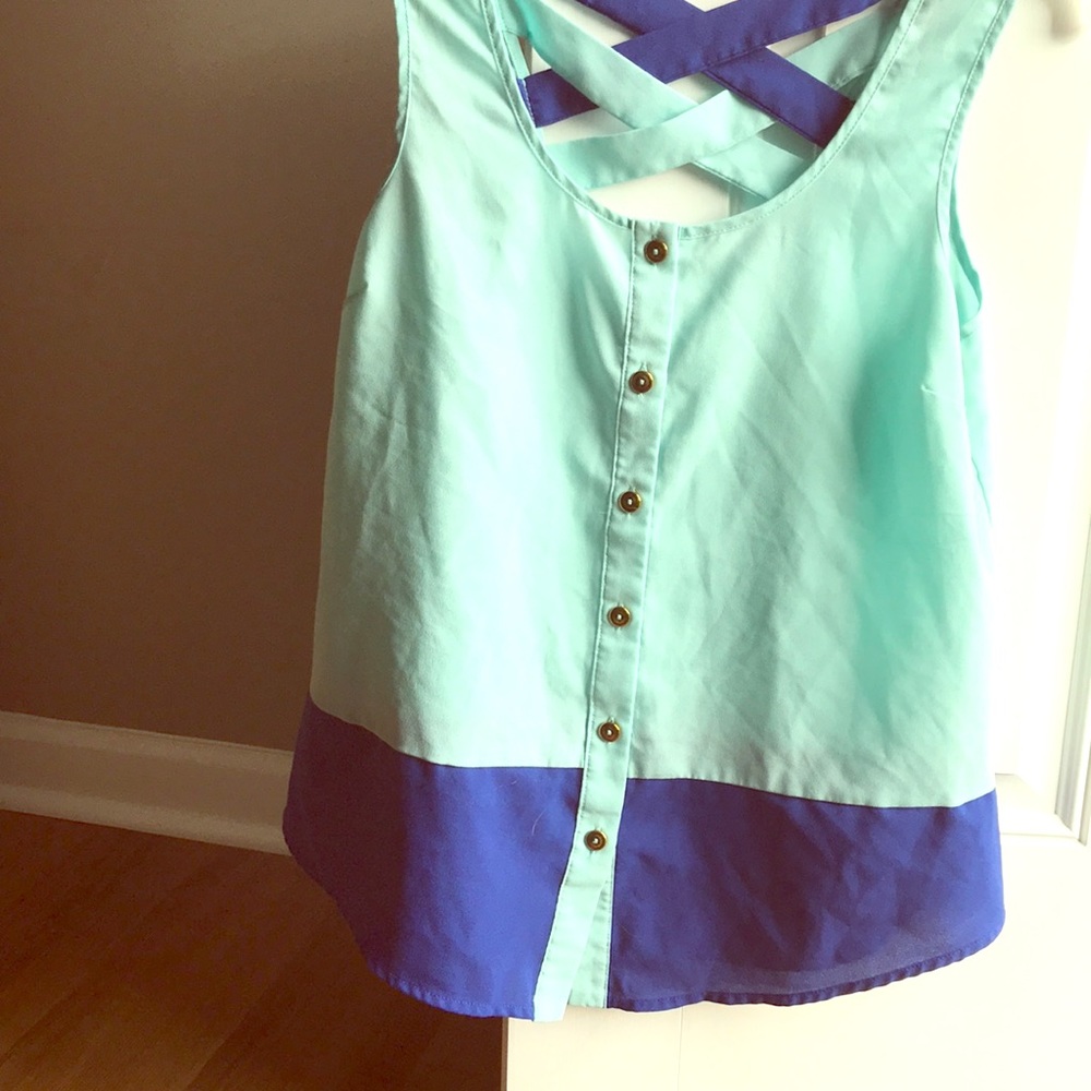 Baby & royal blue sleeveless tank.